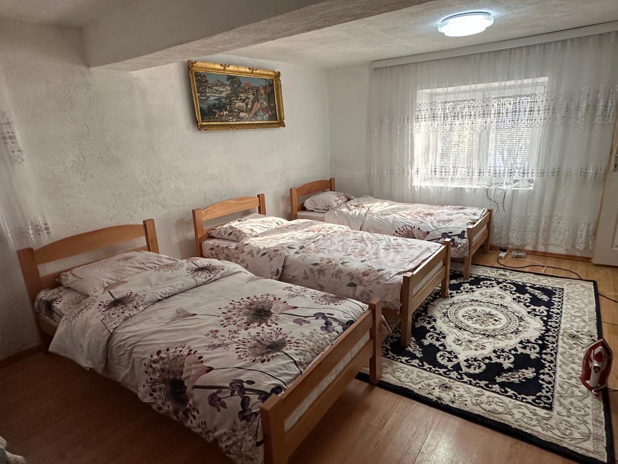 Guest House Guri Vuthaj Eksteriør bilde